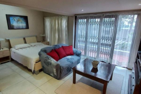 Morningside Loft with a pool and private balcony